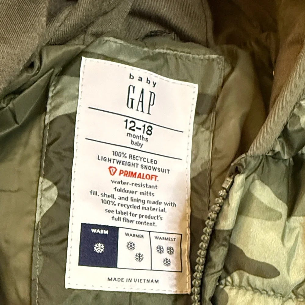 GAP Olive Camouflage Baby Snowsuit‎